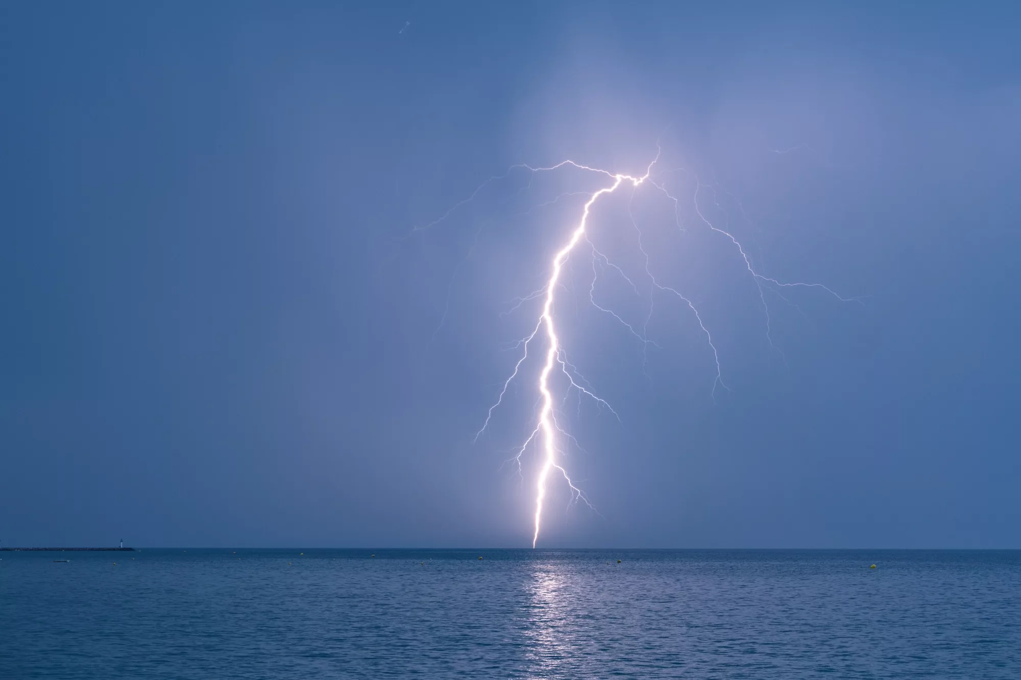 Orage en mer, depuis Frontignan-plage © Florian Ambrosino